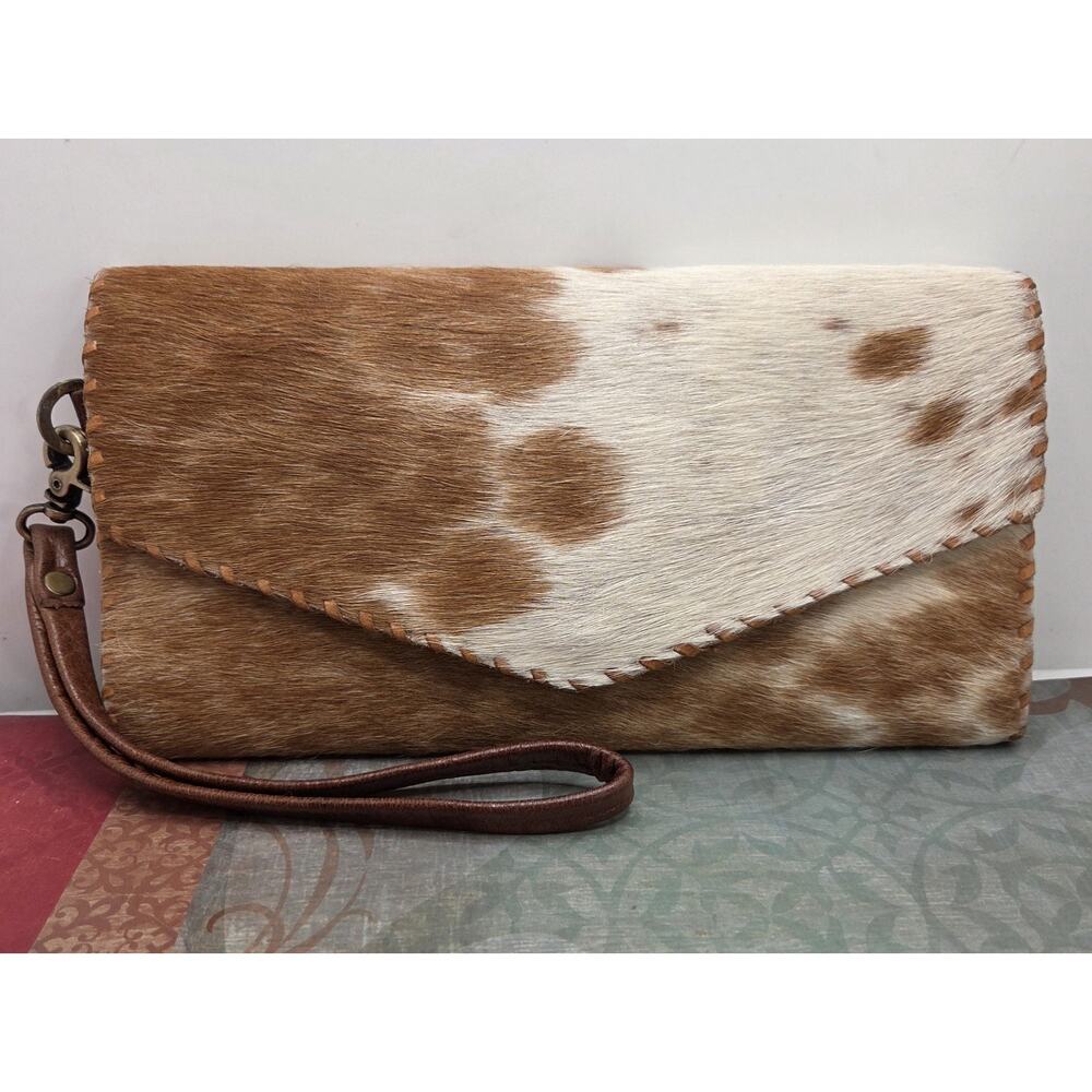 Studio Caleidoscope Wrist Strap Wallet Cowhide & Leather Whip Stitch 8.5x4.5 In